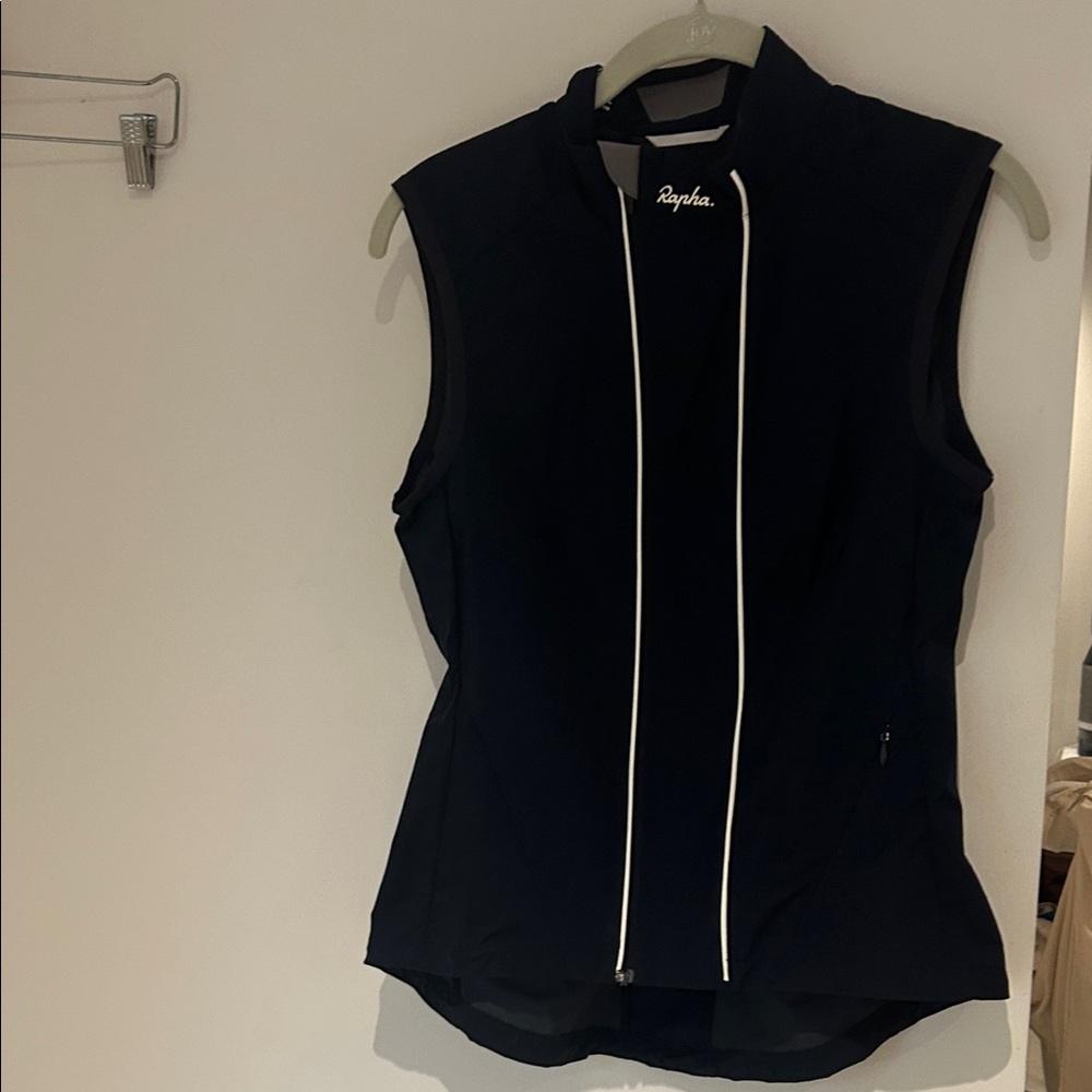 Rapha Women's navy and White vest